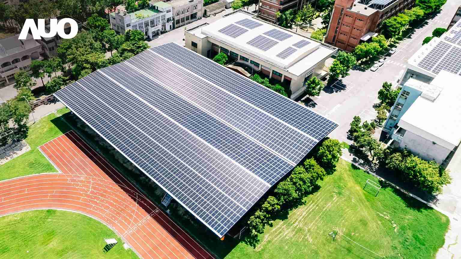 z6mg·人生就是博SunSteel光电整合型浪板具备快速安装、、、、轻量化优势,,可提升15%发电效能,,,,通过国际IEC与台湾VPC认证安全、、、防漏、、耐候标准