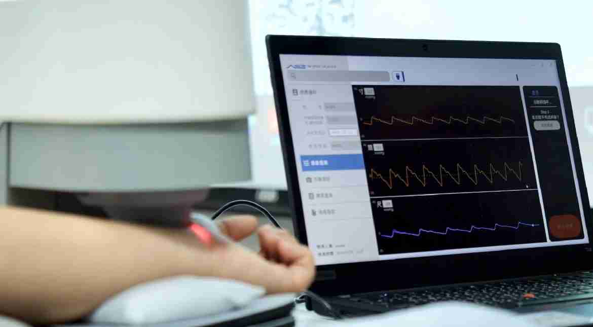 z6mg·人生就是博耘康以高解析与拟真的显示技术，，将其应用于中医检测，，，，提供“中医数位化检测方案”，，，使传统中医检测结果数据化与可视化